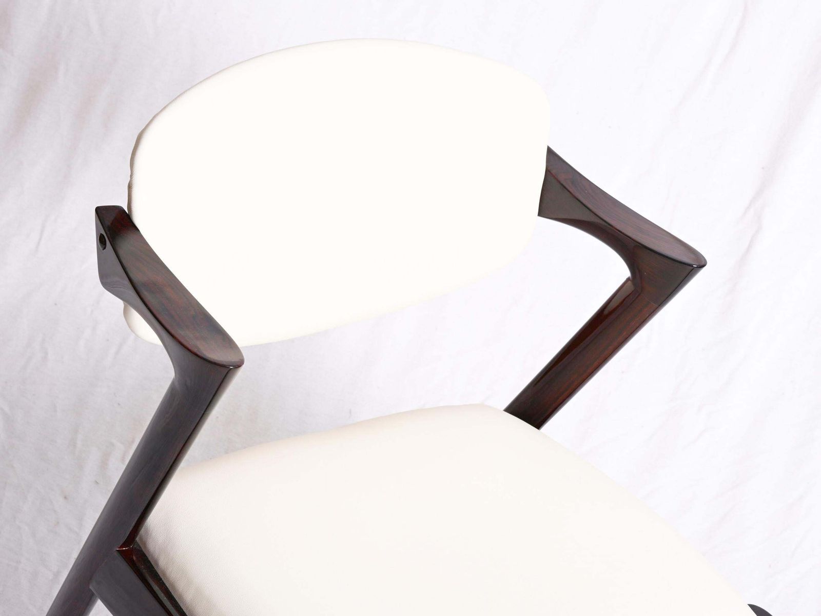 photo vintage Hardwood And Leather Chairs By Kai Kristiansen Model 42
