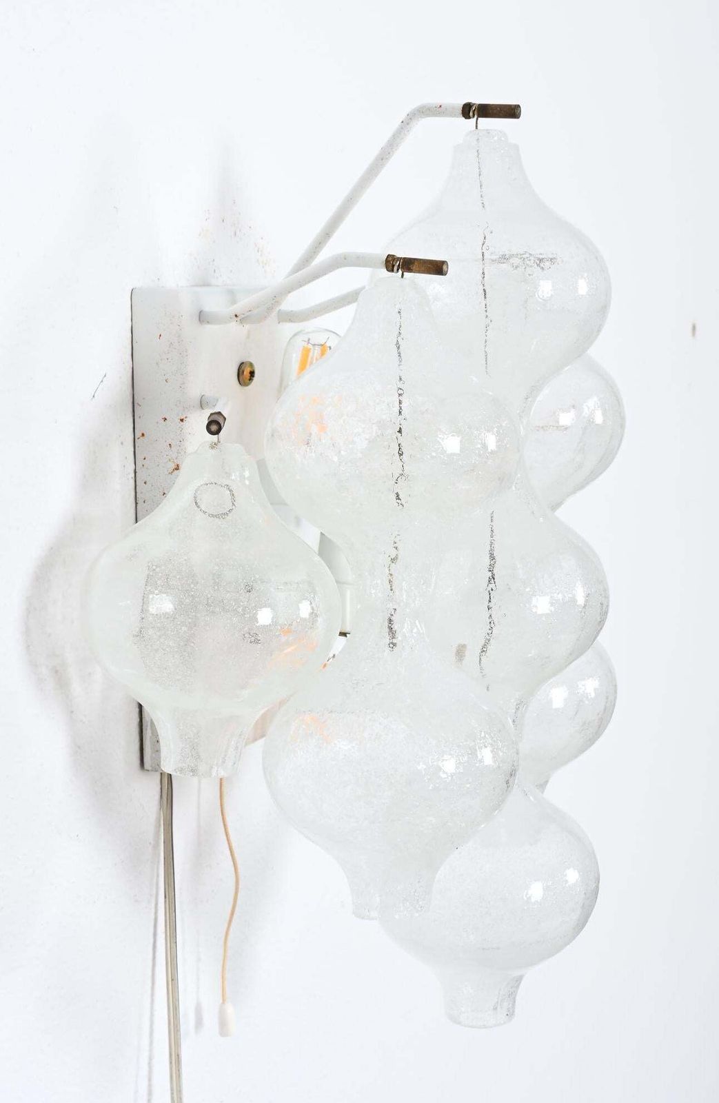 A Pair Of J.T. Kalmar Tulipan Glass Wall Lamps, Sconces photo vinterior