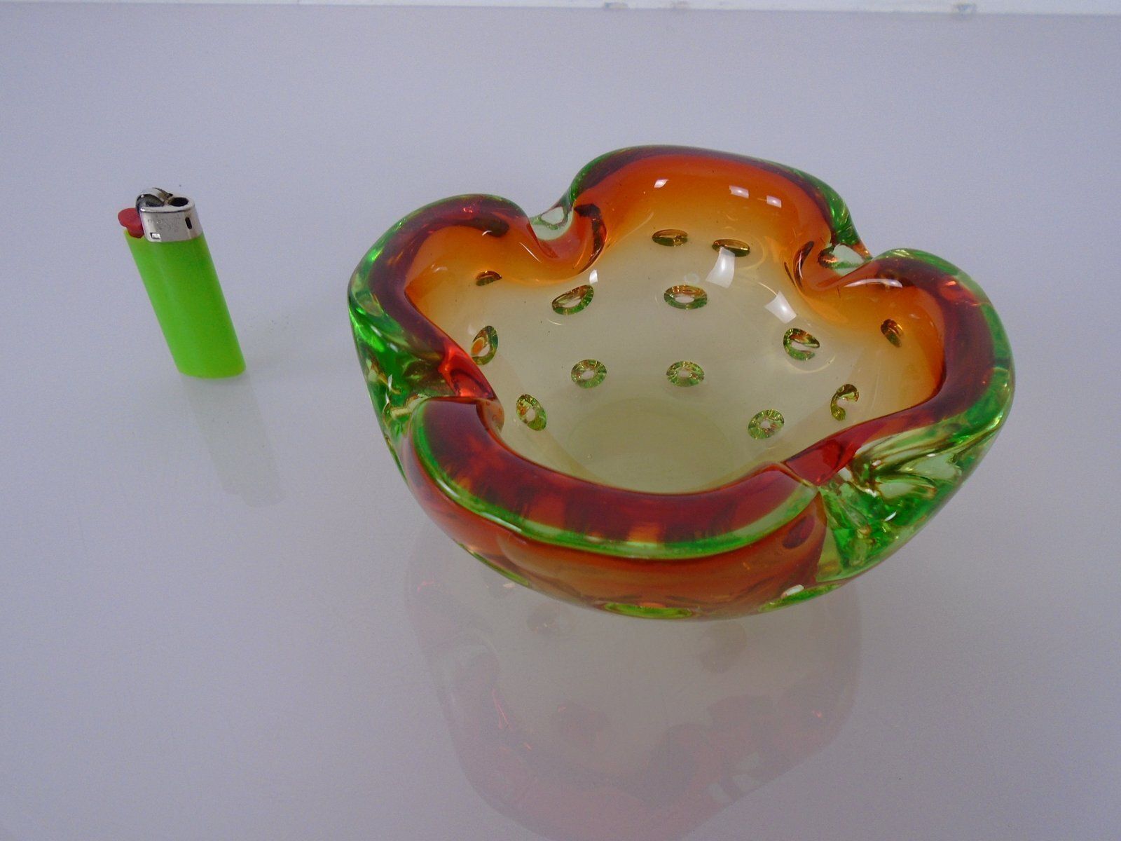 photo vinterior Sommerso Murano Glass Ashtray, Italy, 1960s