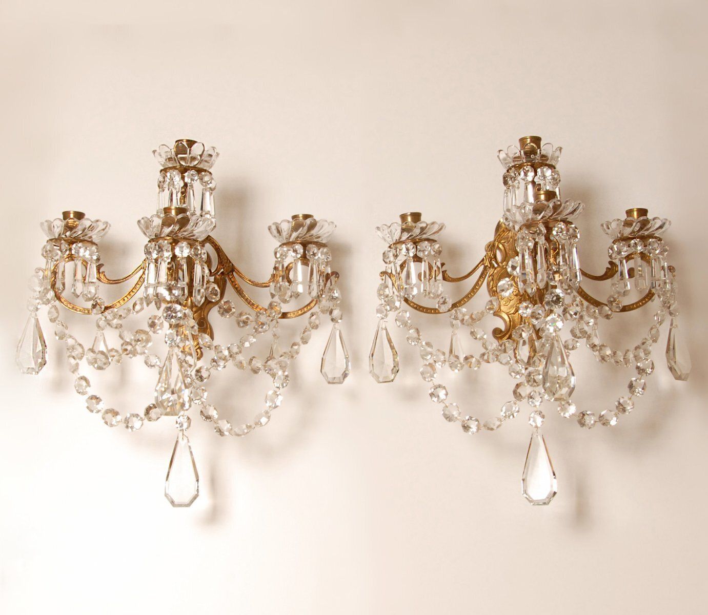 photo vinterior Antique French Crystal 4 Light Wall Sconces In The Style Of Baccarat, Set Of 2