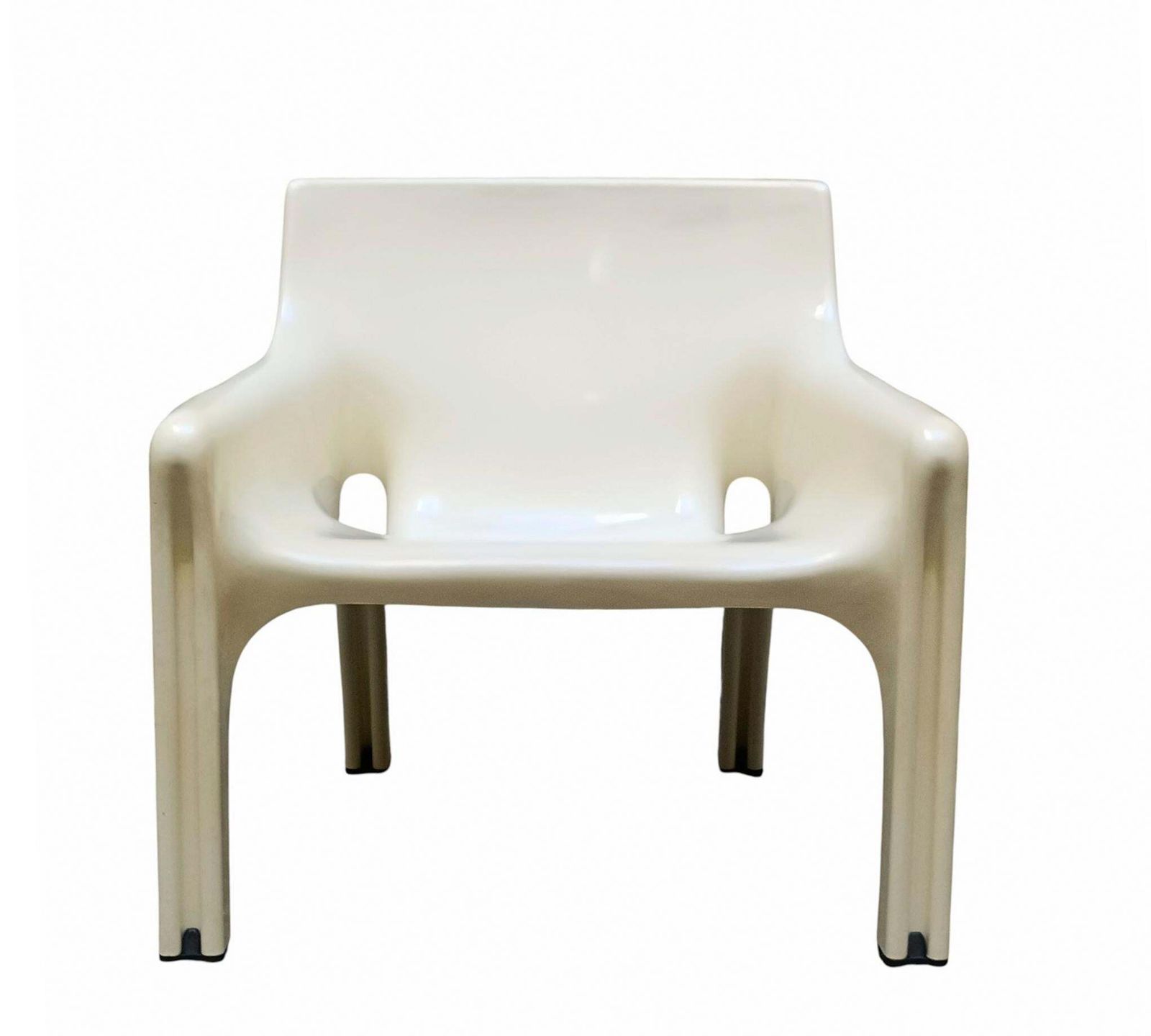 Vico Magistretti Per Artemide Sedia "Vicario" Avorio, Italia 1960s photo furniture