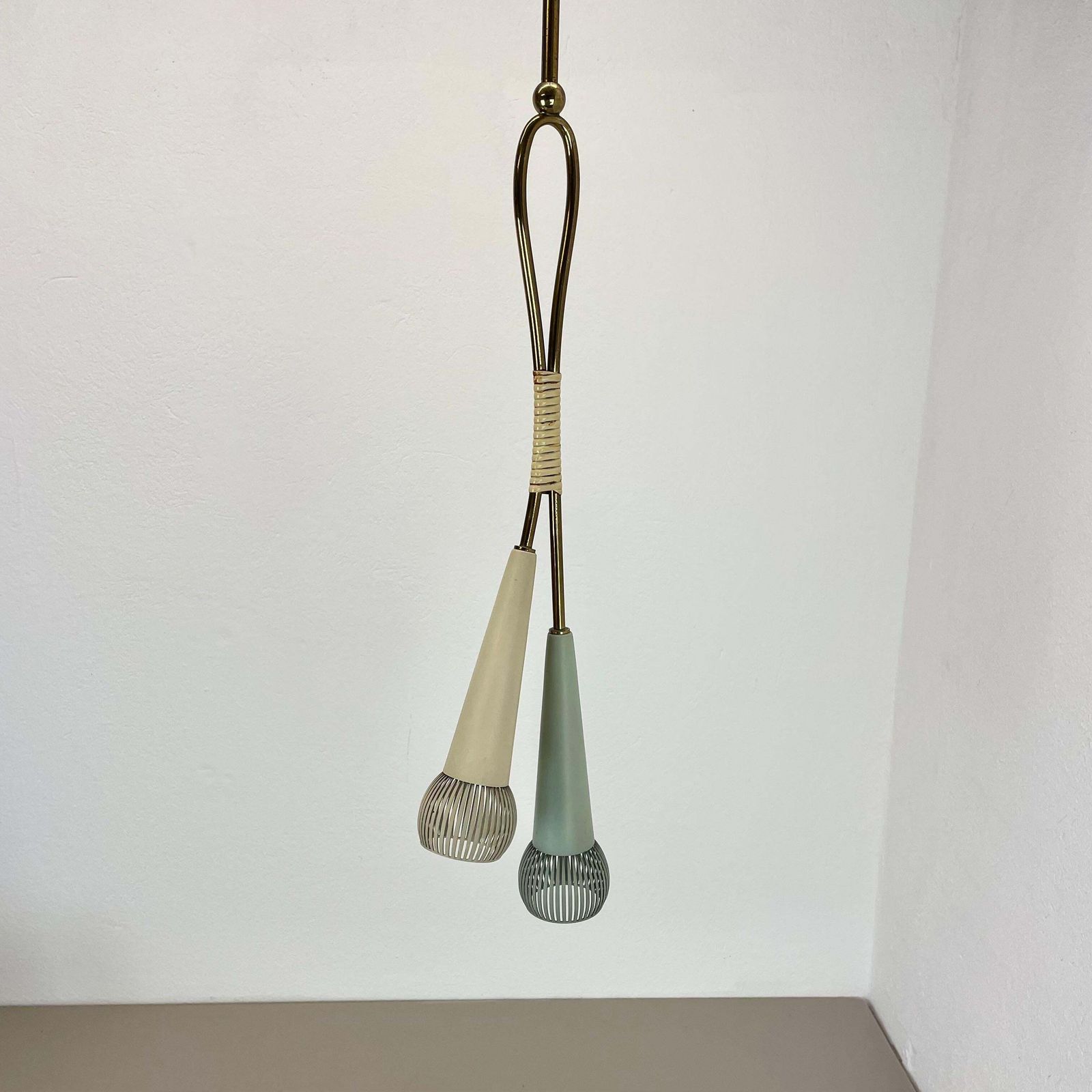 photo vinterior Large 92cm Midcentury Stilnovo Style Brass And Metal Hanging Light, Italy 1950