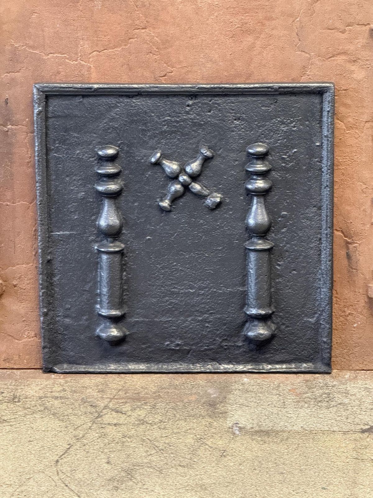 Home Fixtures 18th Century French Louis XIV Period 'Saint Andrew's Cross' Fireback / Backsplas photo