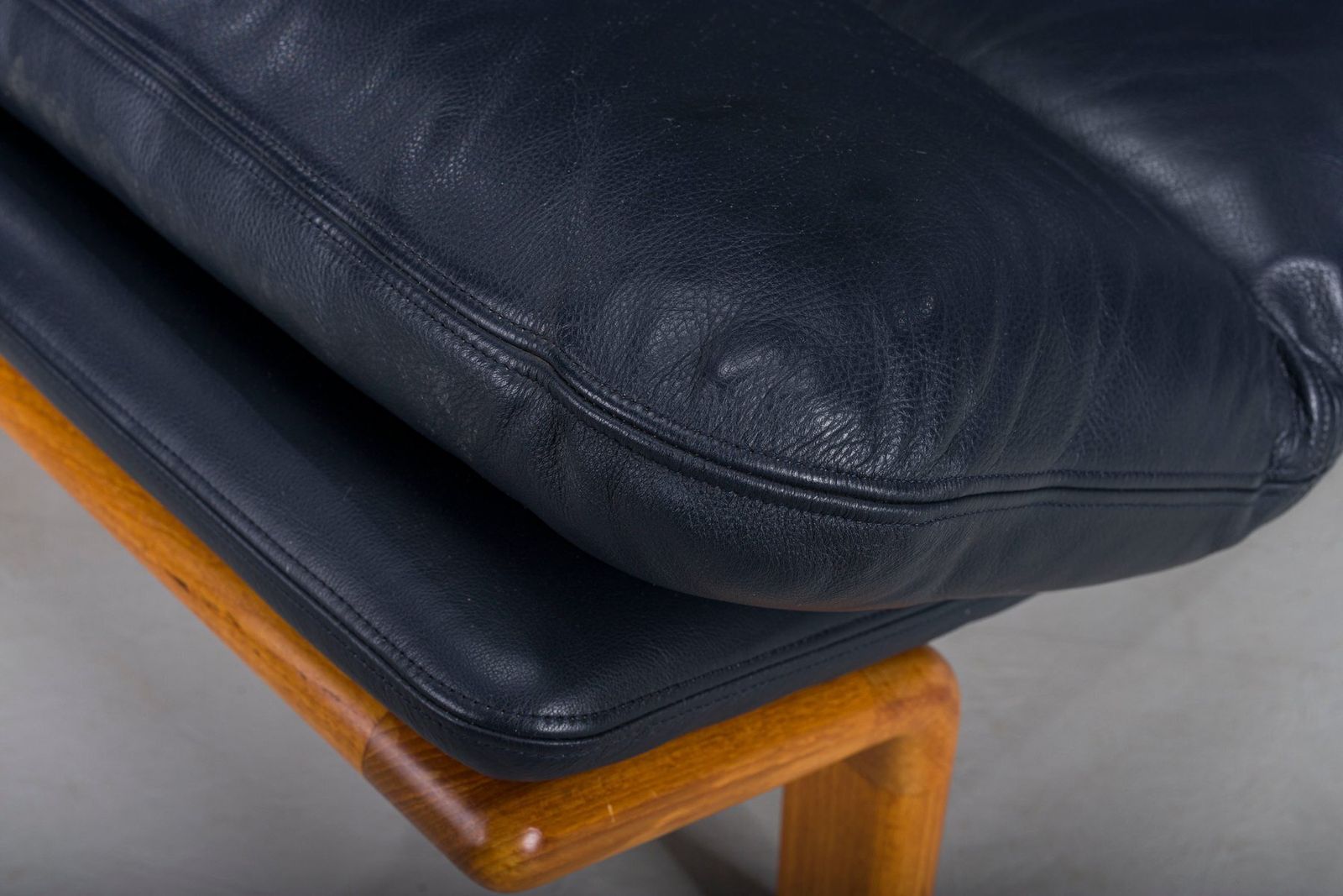 Danish 3 Seater Sofa In Teak And Navy Leather By Komfort, 1970s photo buy