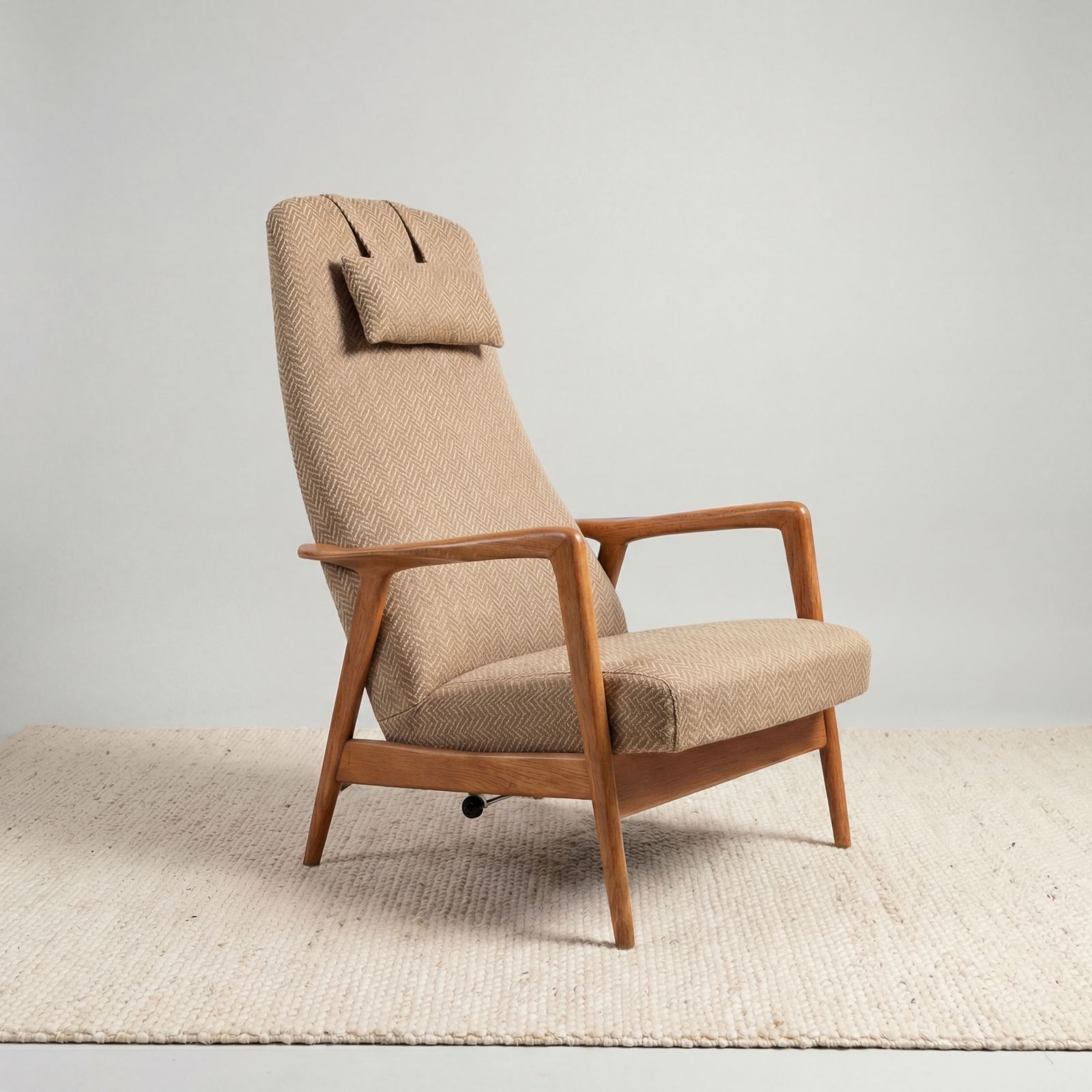 Alf Svensson “Contour” Reclining Armchair For Dux, 1960s, Sweden
