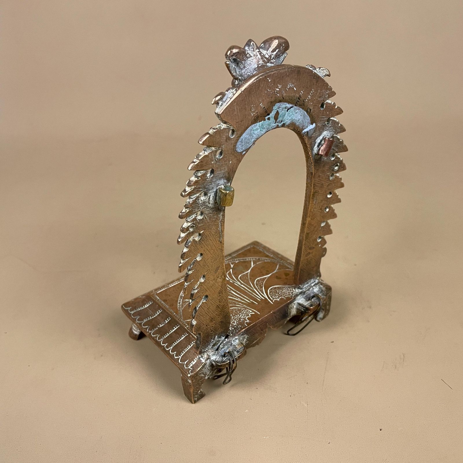Home Decor Antique Brass Chowki With Prabhavali Temple Deity Stand Puja Mandir Decor Gold Indian India Show Piece Decorative Metal Ornament Handmade photo