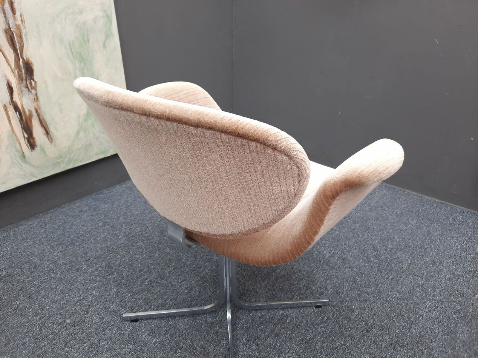 photo for sale Space Age Armchair By Pierre Paulin For Artifort, 1970s