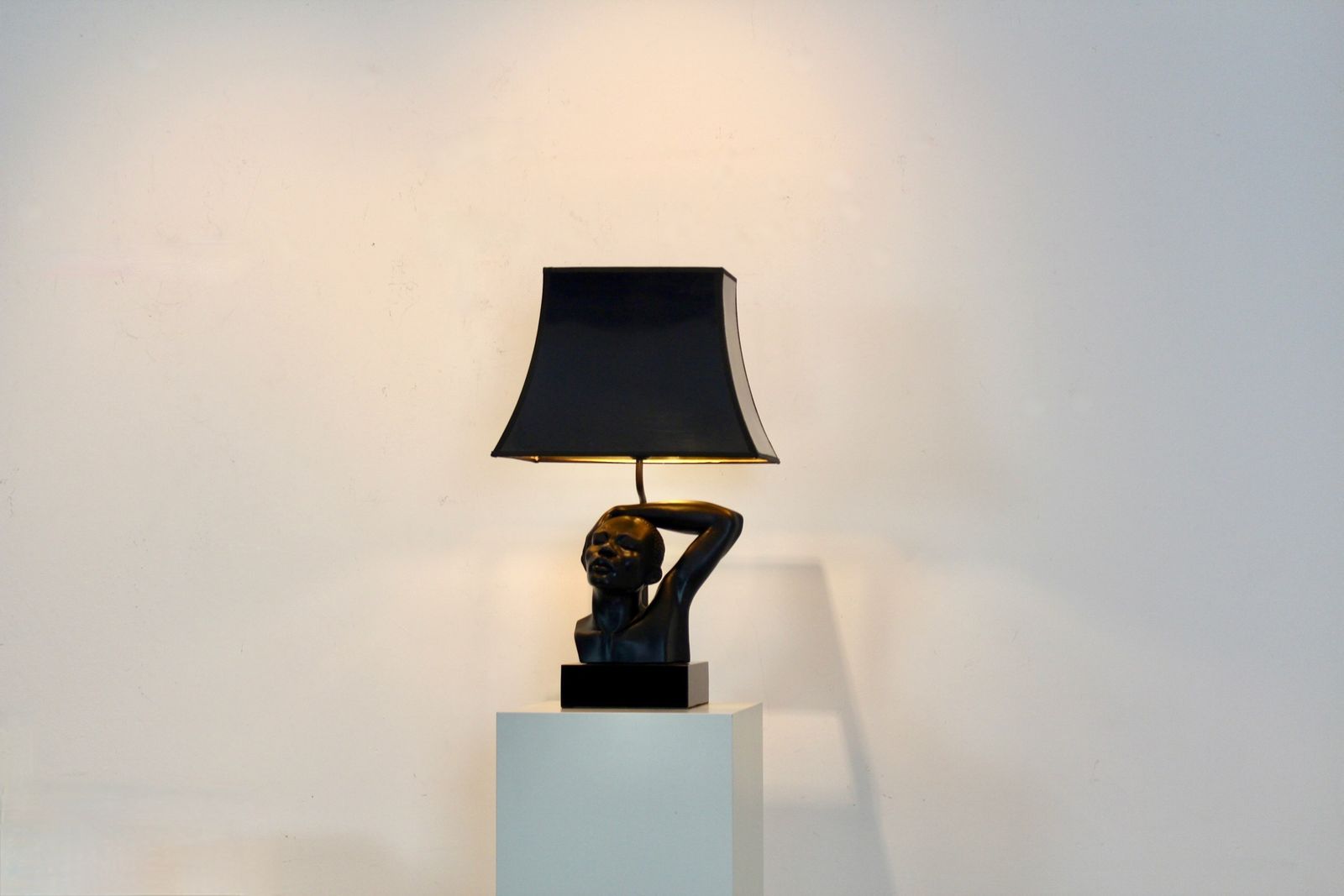 Sculptural Art Deco–Style Table Lamp By Deknudt, Belgium photo for sale