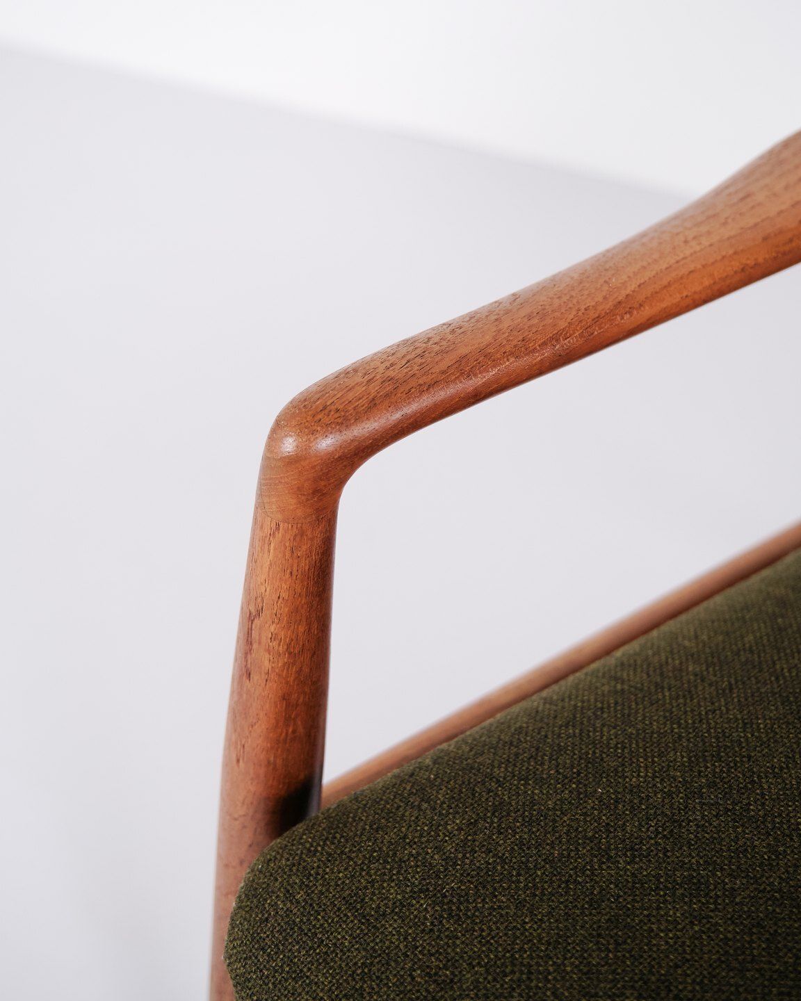 A Pair Of Lounge Chairs With Stool   Teak   Green Fabric   Alf Svensson   Fritz Hansen   1960s photo buy