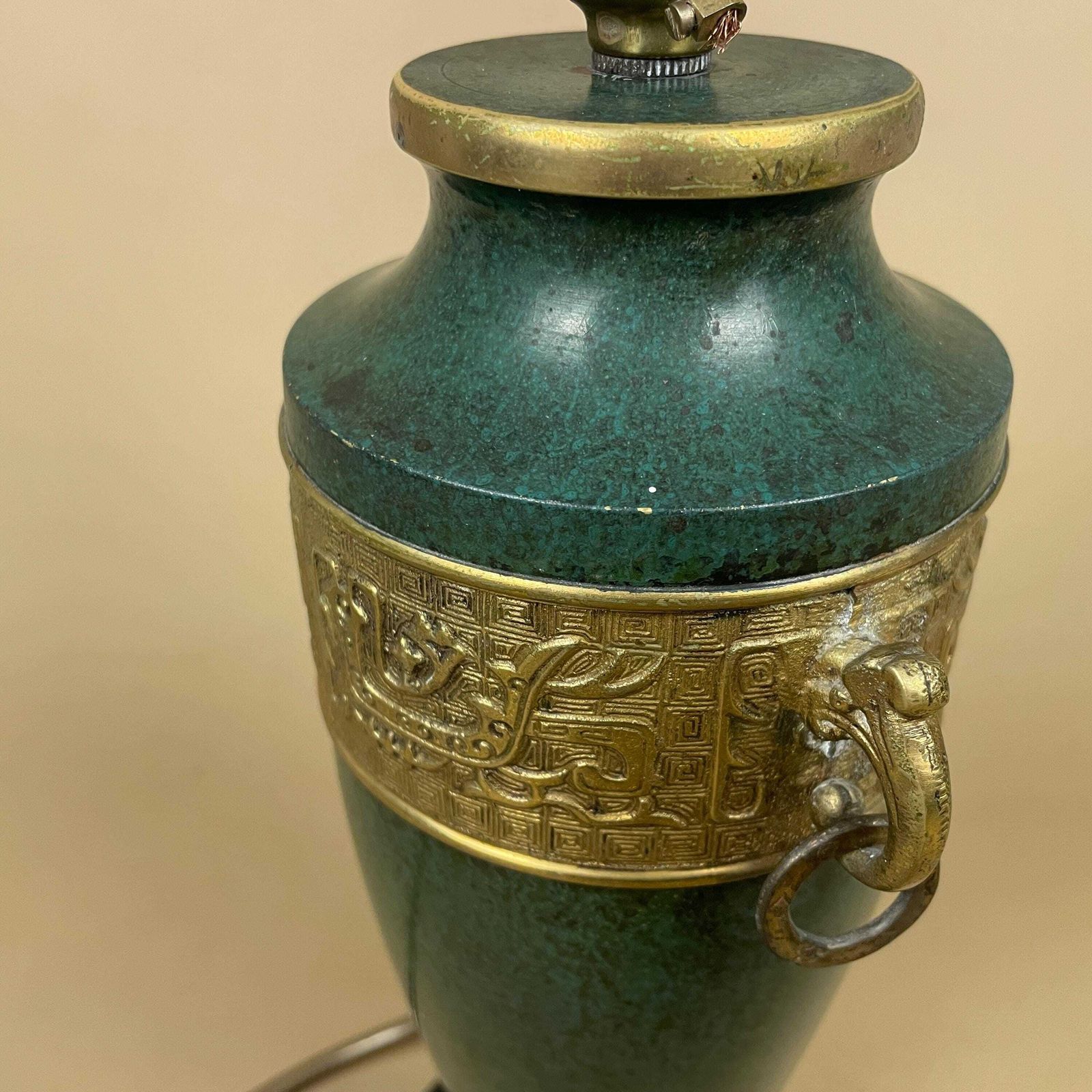 Antique Lamp Light Bedside Table Gold Brass Metal Design Pattern Oriental Chinese Vase Ginger Tea Jar Brass Vintage Painted Green Handles photo vintage