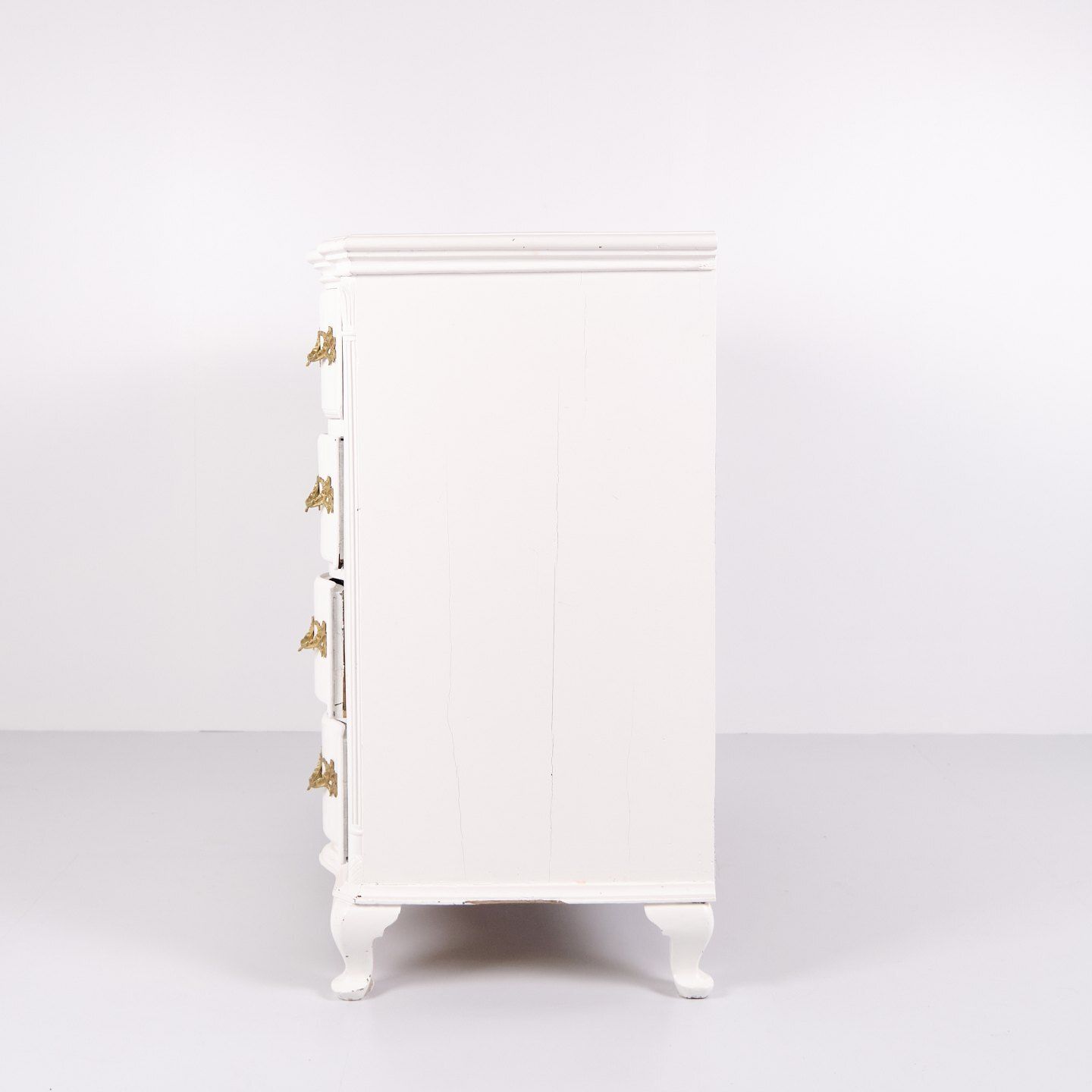 Antique Baroque Chest Of Drawers/Drawer Chest With 4 Drawers   Baroque   White Painted & Brass Handles   1760s photo for sale