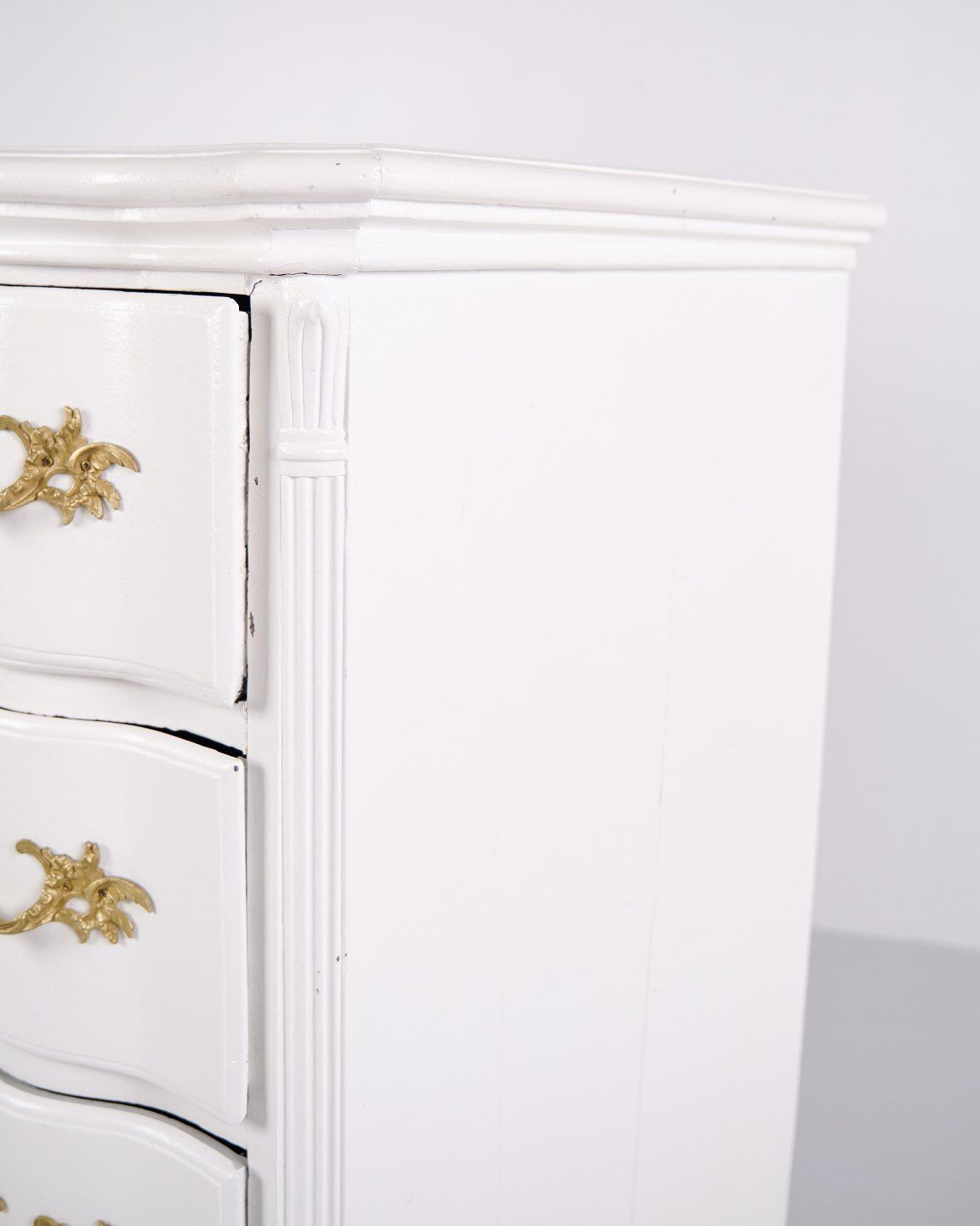 Antique Baroque Chest Of Drawers/Drawer Chest With 4 Drawers   Baroque   White Painted & Brass Handles   1760s photo vintage