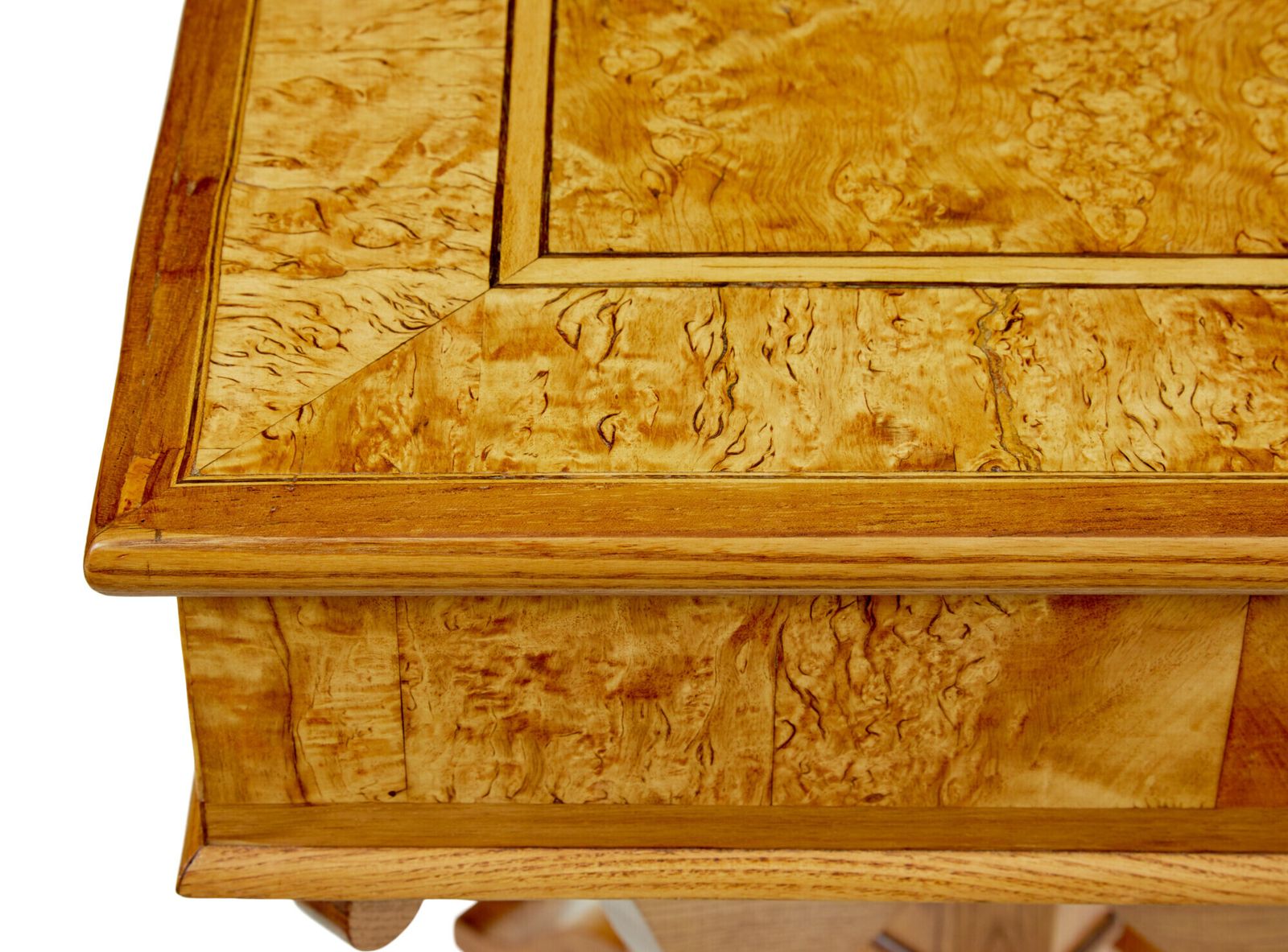 19th Century Scandinavian Burr Birch And Elm Occasional Table photo Furniture