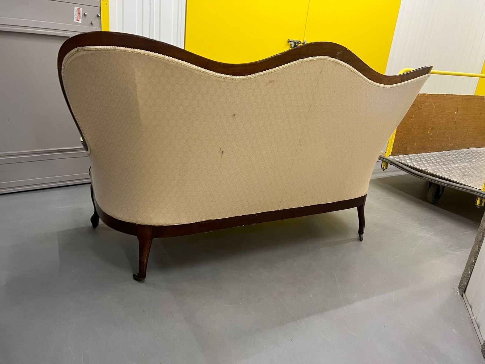 Victorian Sofa Textile Refarbished In Reasonable Good Condition Located In Tw11dg photo for sale