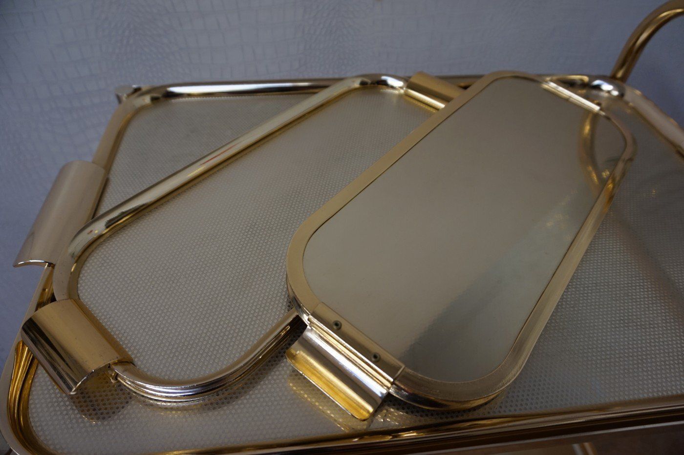 photo furniture Vintage Hollywood Regency Gold Bar Cart, 1960s