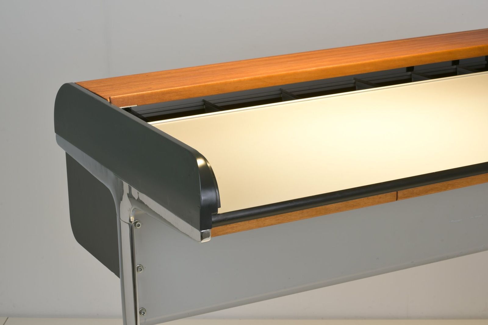 Furniture Action Office 1 Rolltop Desk And Perch By George Nelson For Herman Miller, 1977, Set Of 2 photo