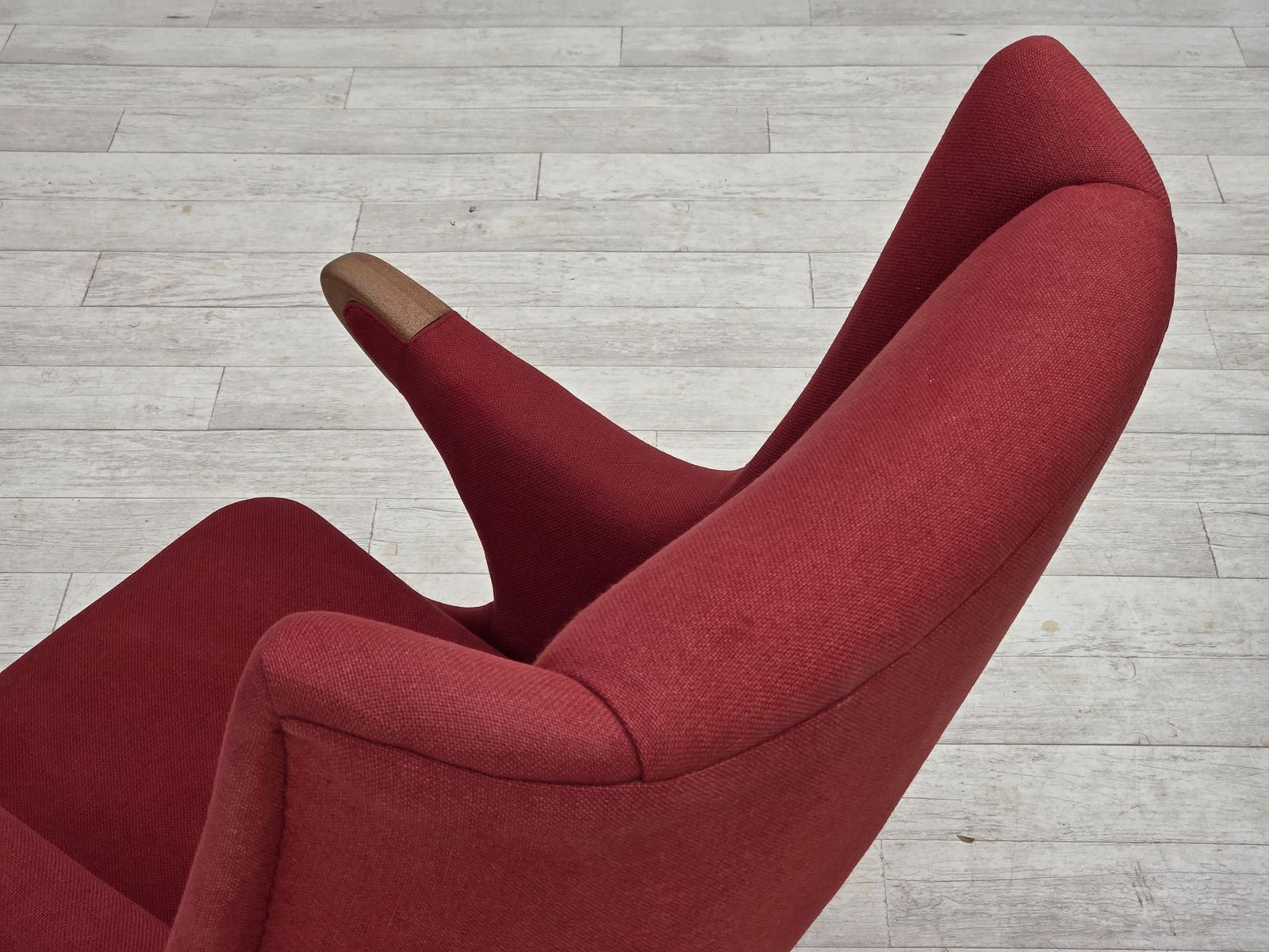 photo furniture 1970s, Danish Design By Bent Møller Jepsen, "Teddy" Chair, Furniture Wool, Teak Wood.
