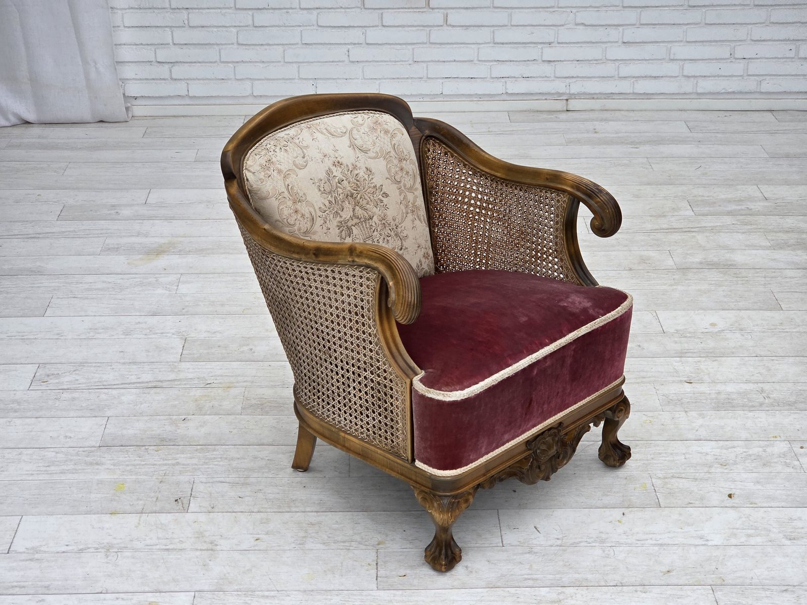 1940s, Danish Armchair, Woven Wool, Velour, Furniture Mesh, Carved Oak Wood. photo Furniture