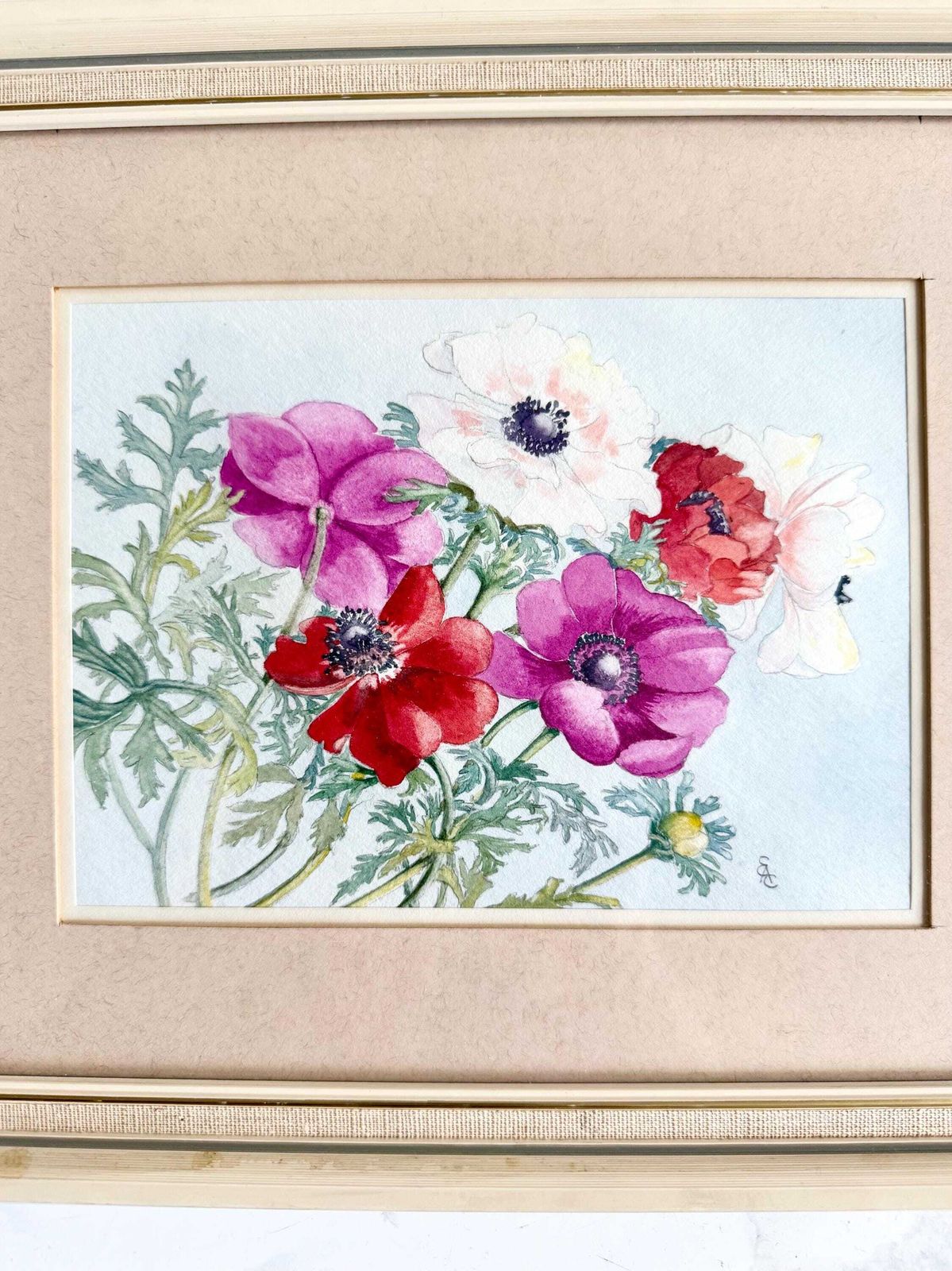 Original Signed Watercolour Painting Representing Poppy Flowers Bouquet Wall Hanging Monogrammed Framed Art Gouache photo furniture