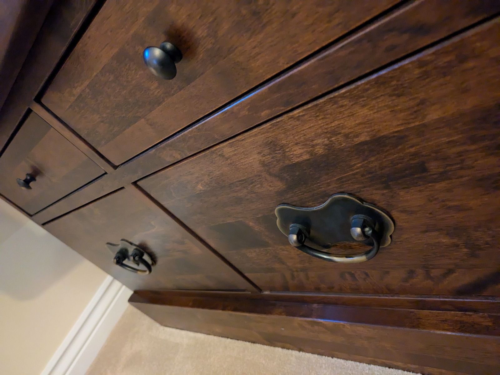 Laura Ashley Dark Chestnut Garrat 2 Door 4 Drawer Display Unit photo for sale