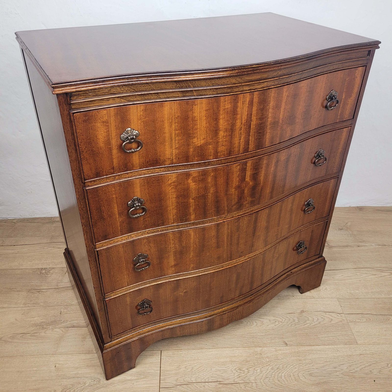 Chest Of Drawers 4 Serpentine Front Mahogany Antique English photo Furniture