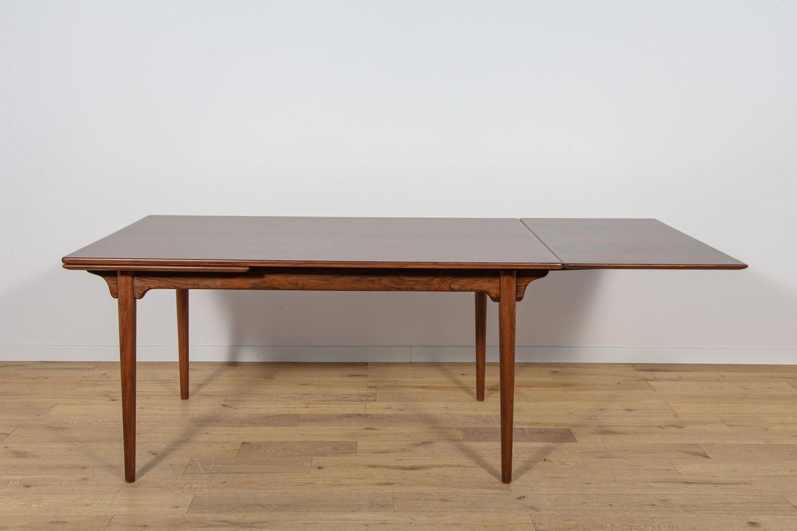 Mid Century Modern Rosewood Dining Table By Gunni Omann For Omann Jun, 1960s photo buy
