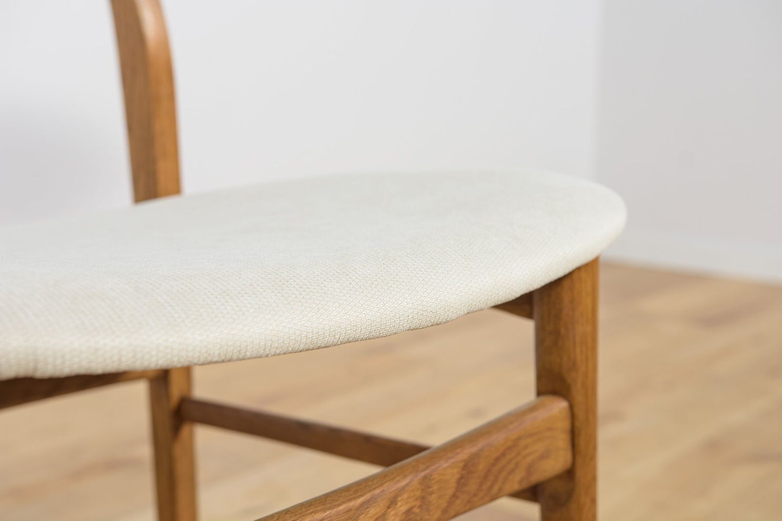photo vintage Mid Century Modern Teak Dining Chairs, 1960s, Set Of 4