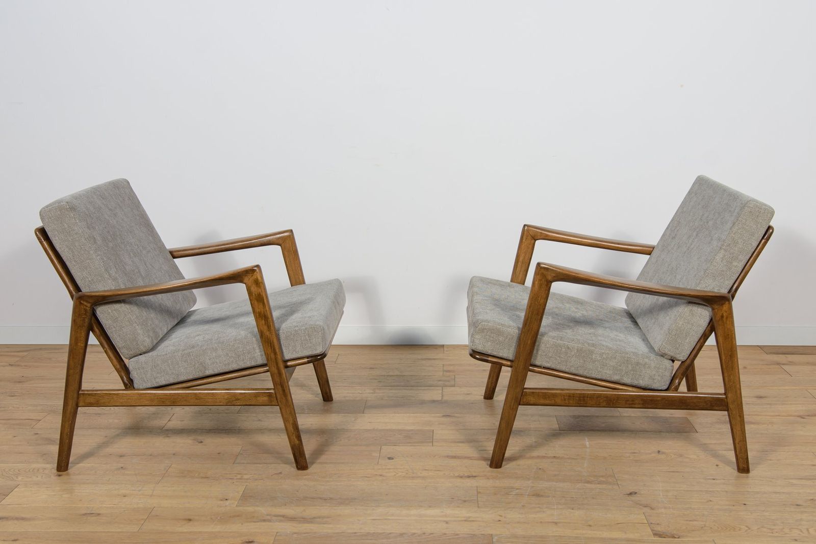 Mid Century Model 300 139 Armchairs From Swarzędzka Factory, Poland, 1960s, Set Of 2 photo furniture