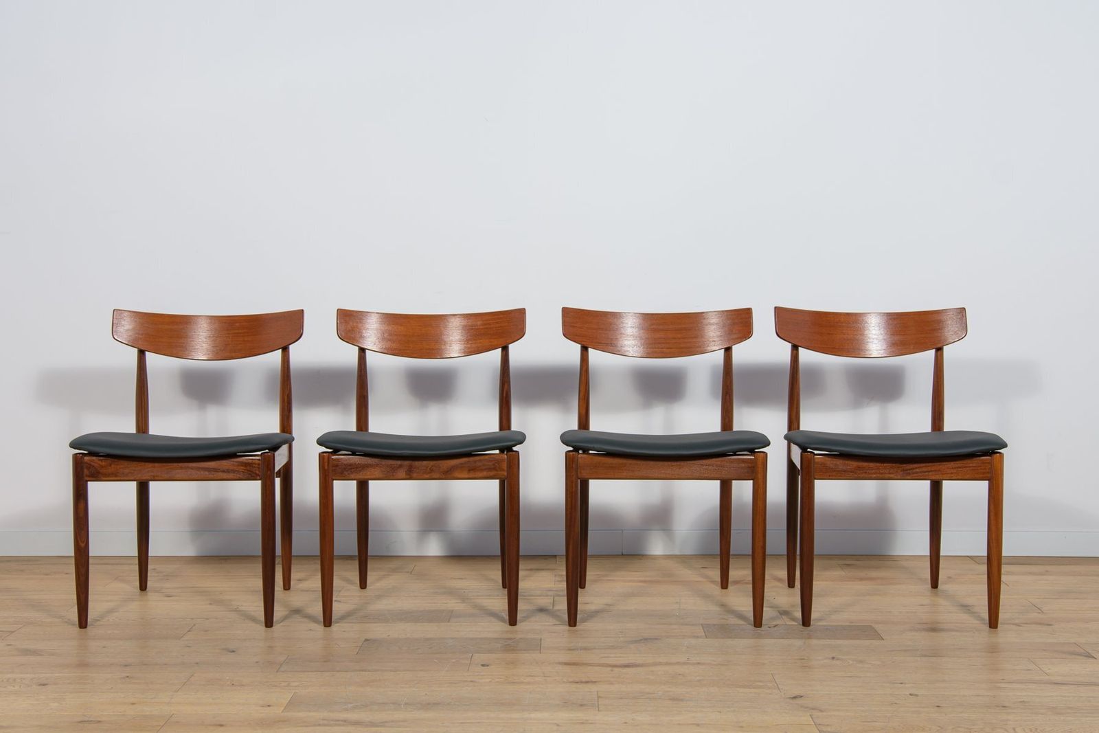 Mid Century Dining Chairs In Teak By Ib Kofod Larsen For G Plan, Great Britain, 1960s, Set Of 4 photo for sale