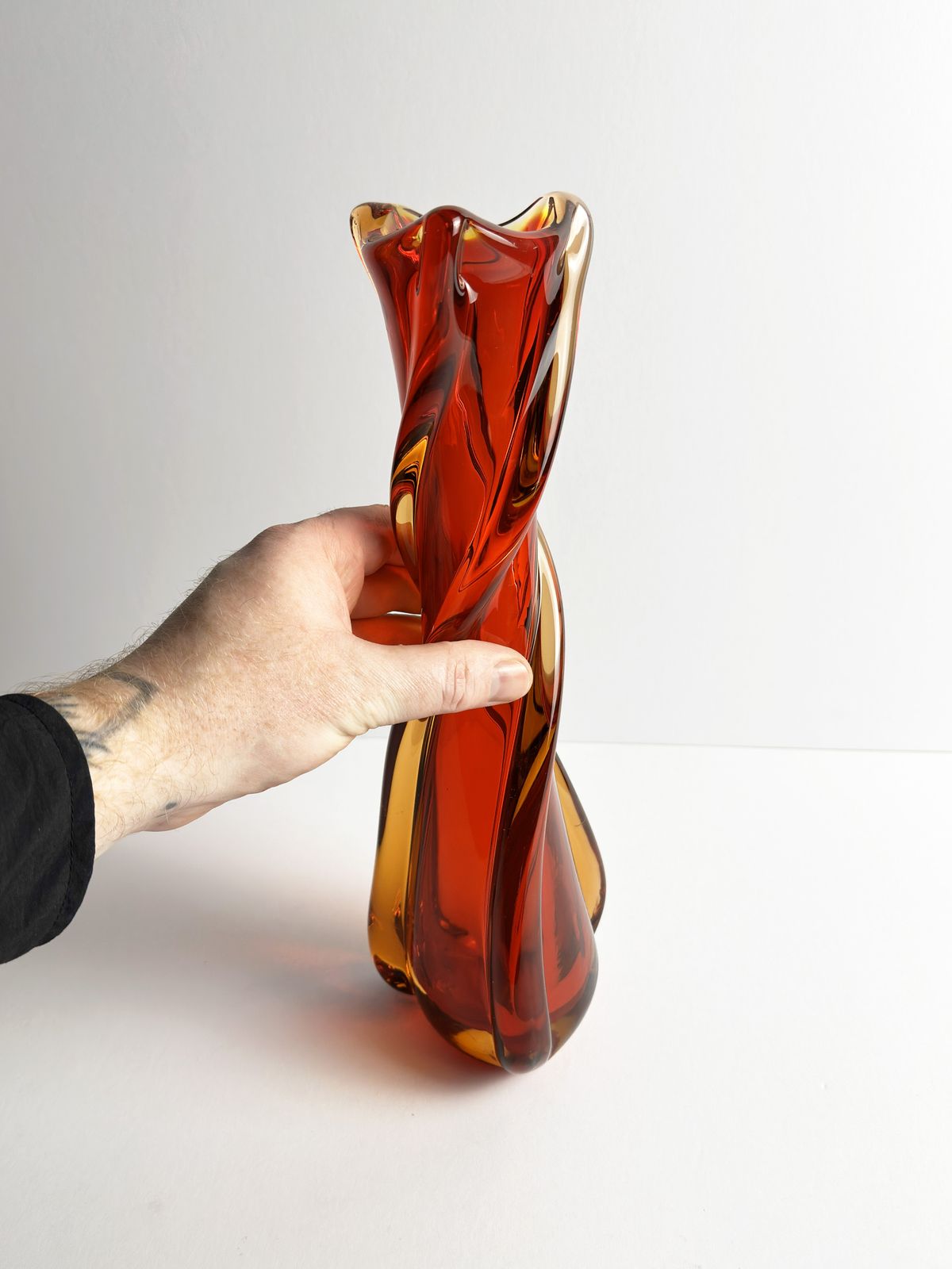 photo furniture 1960s Murano Swung Glass Vase In Red & Amber Sommerso
