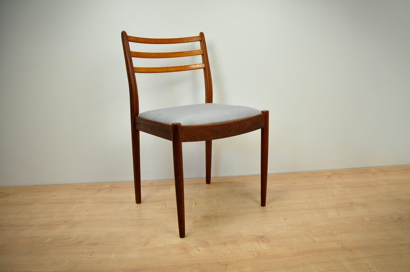 Vintage Dining Chairs By Victor Wilkins For G Plan, 1960s, Set Of 4 photo Furniture