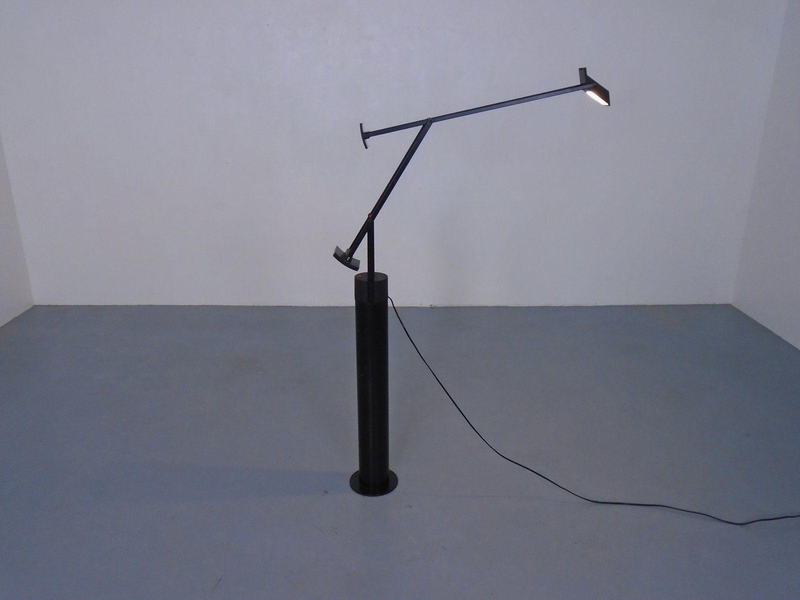Tizio Floor Lamp By Richard Sapper For Artemide, 1980s