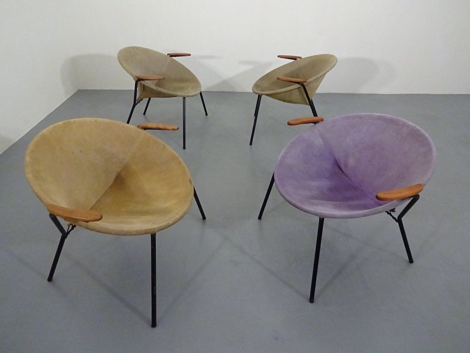 Danish Sueded Balloon Chairs By Hans Olsen For Lea Furniture, 1950s, Set Of 4 photo furniture