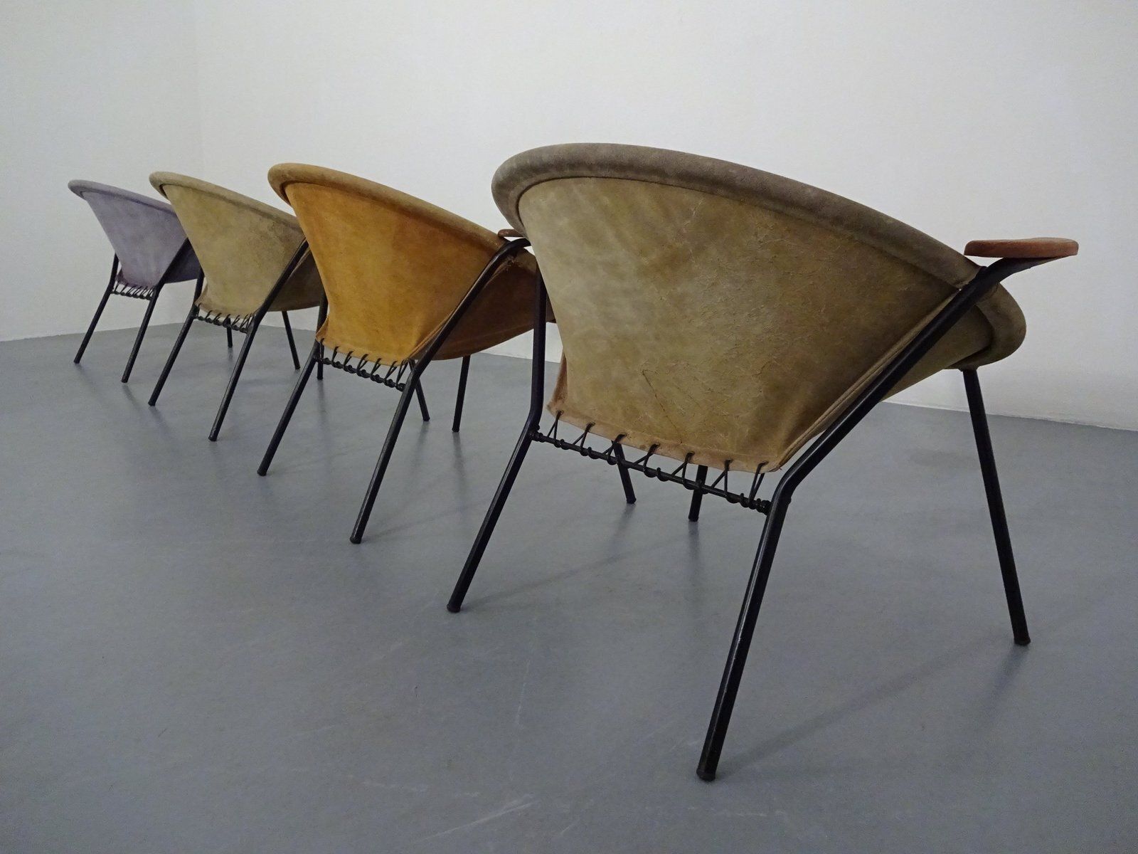 Danish Sueded Balloon Chairs By Hans Olsen For Lea Furniture, 1950s, Set Of 4 photo 3035.0