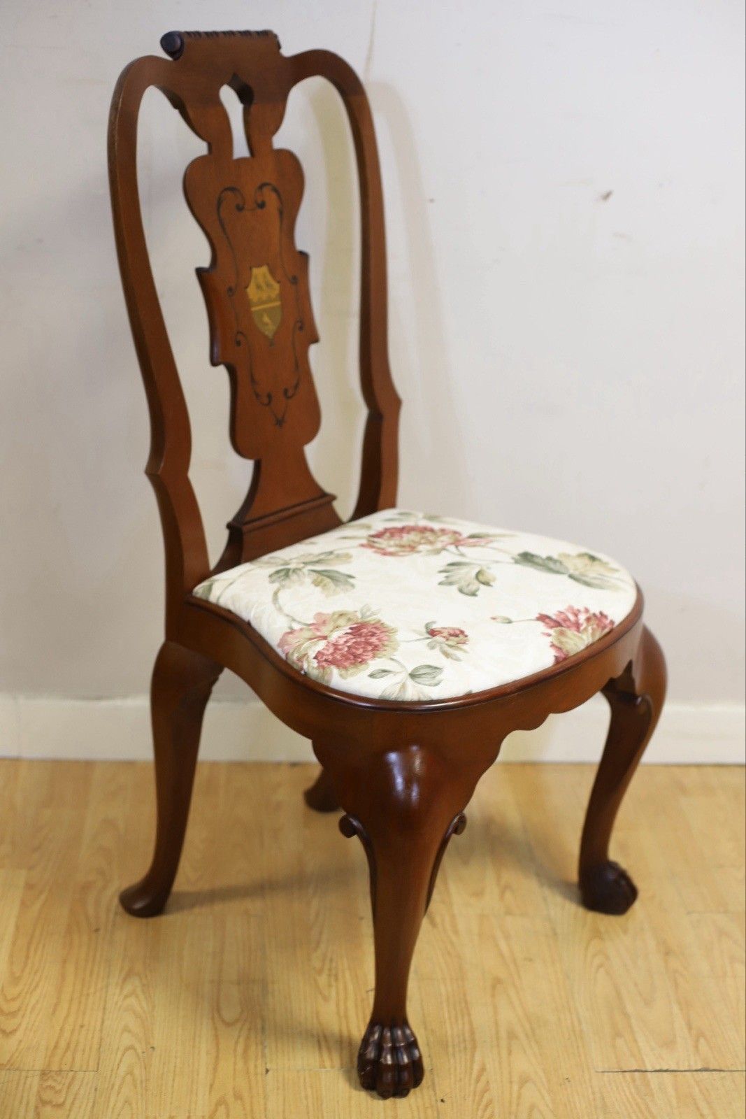 Furniture Thomas Messel , Stunning Set Of Ten Walnut Queen Anne Style Dinning Chairs photo