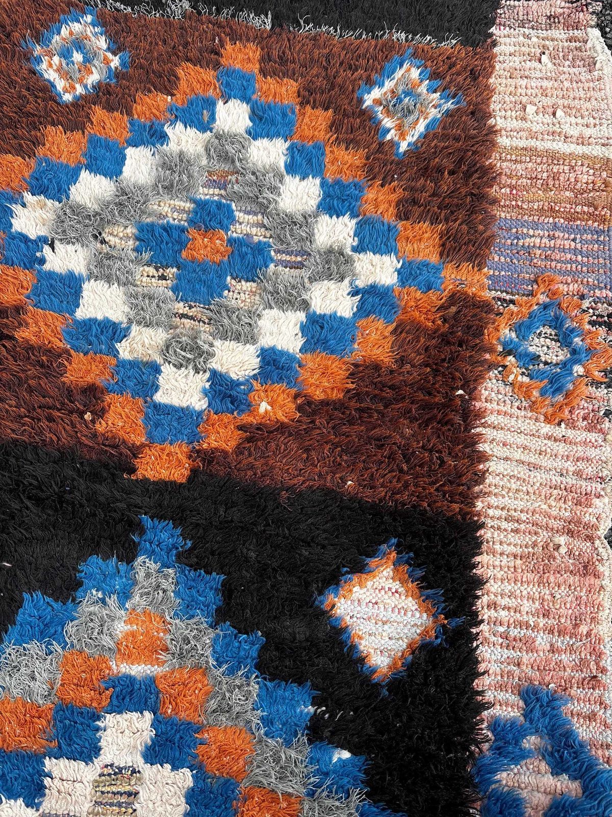 Vintage Moroccan Boujad Rug, 95x210 Cm – Handmade Berber Wool Rug – 1970s/1980s photo Textiles