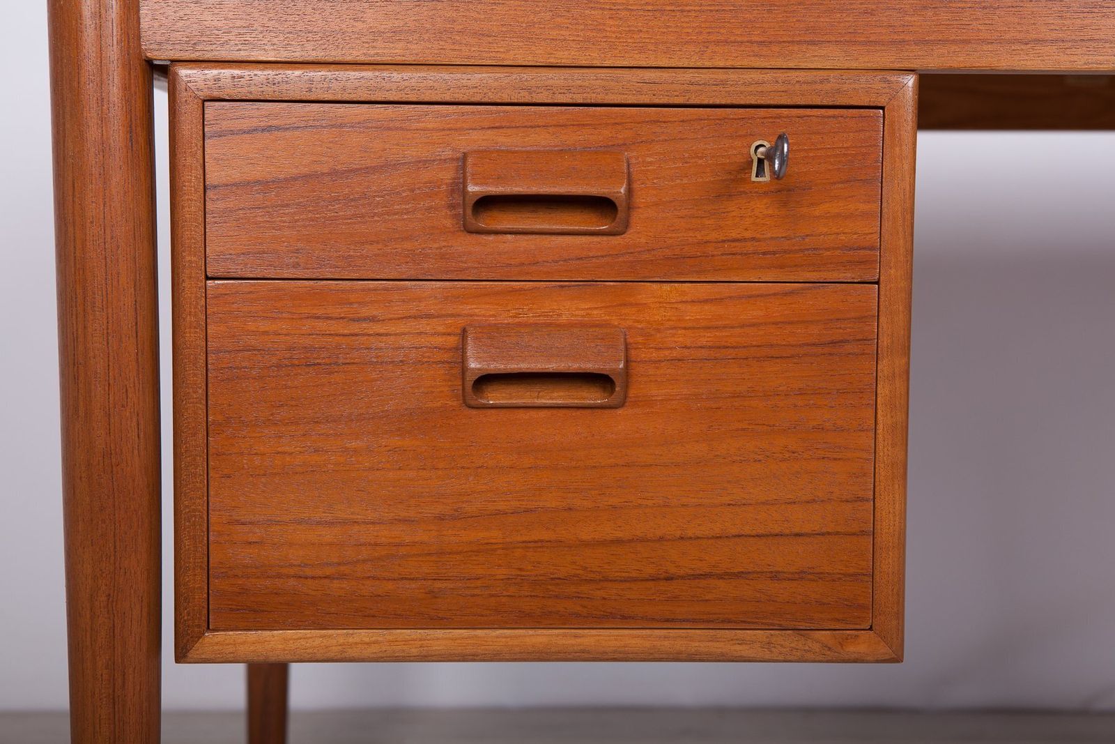 photo buy Danish Teak Desk By Børge Mogensen For Søborg Møbelfabrik, 1960s