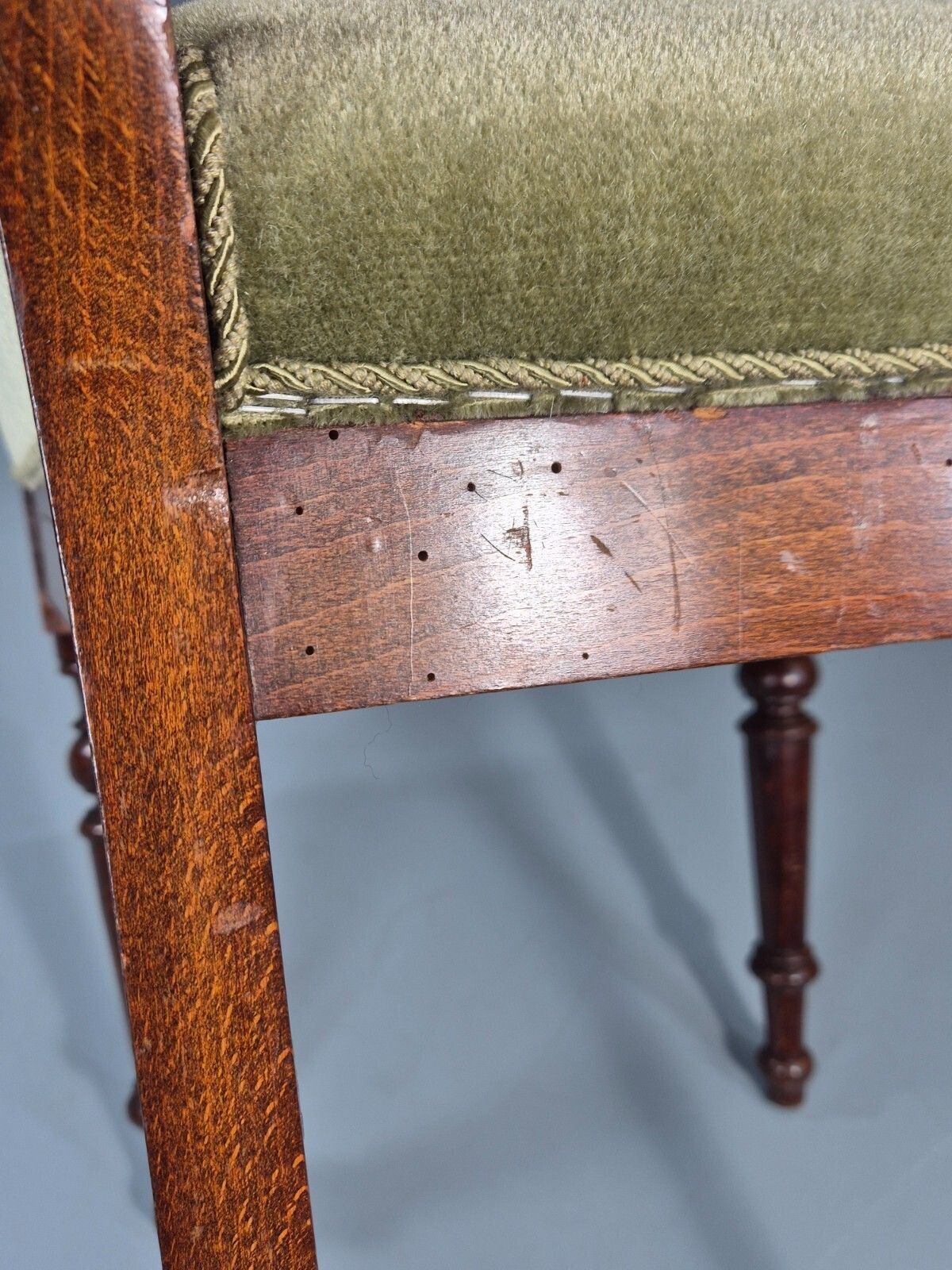 photo vintage Antique Danish Dining Chair Mahogany Frame 1850s Green Velour Eb11321 Vdin