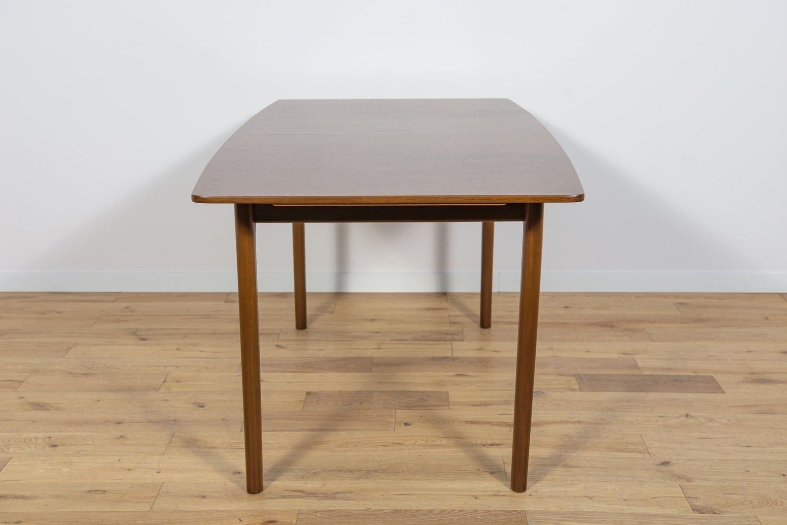 Furniture Mid Century Teak Extendable Dining Table From McIntosh, United Knigdom, 1960s photo