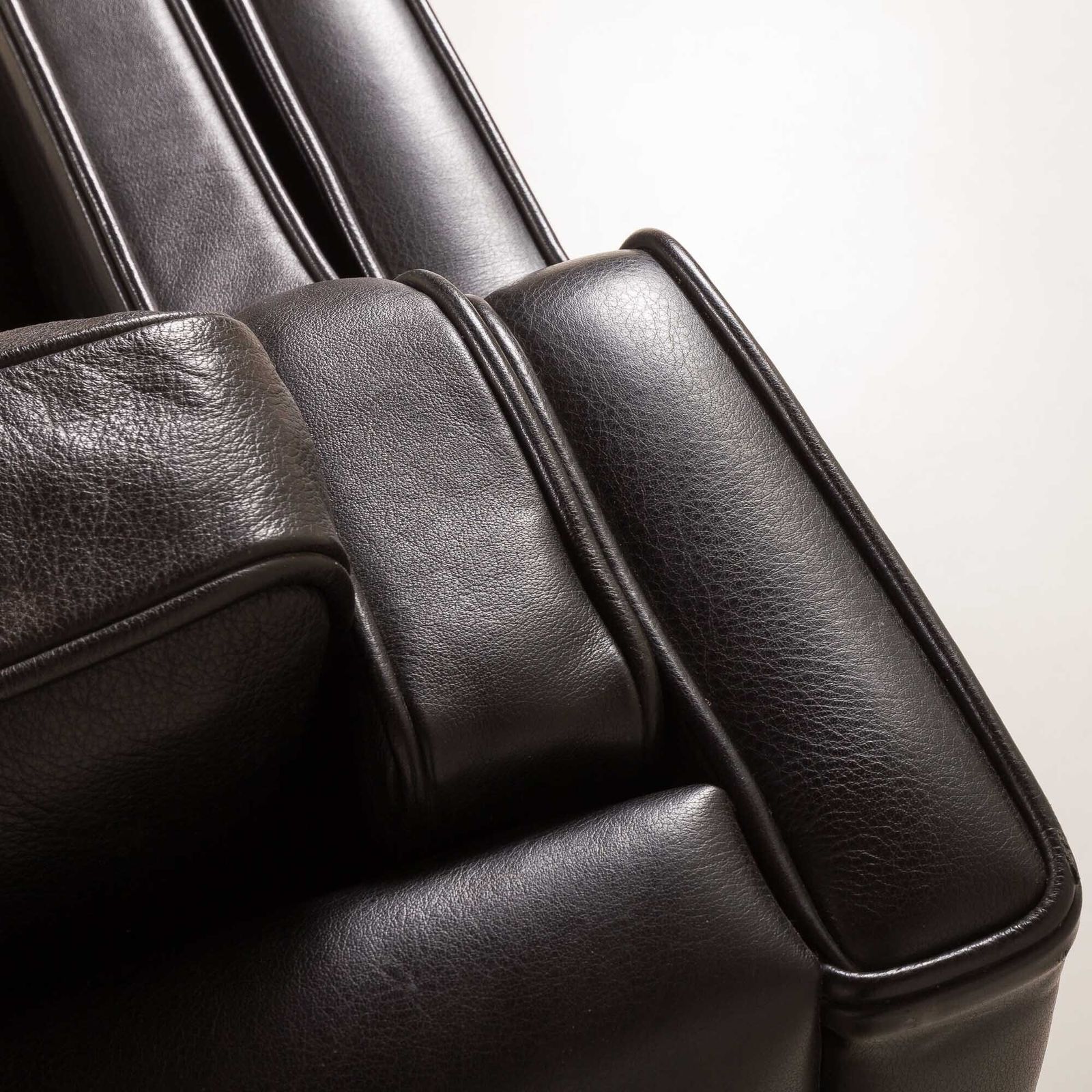 photo vinterior Stouby Black Leather Sofa, Denmark 1970s