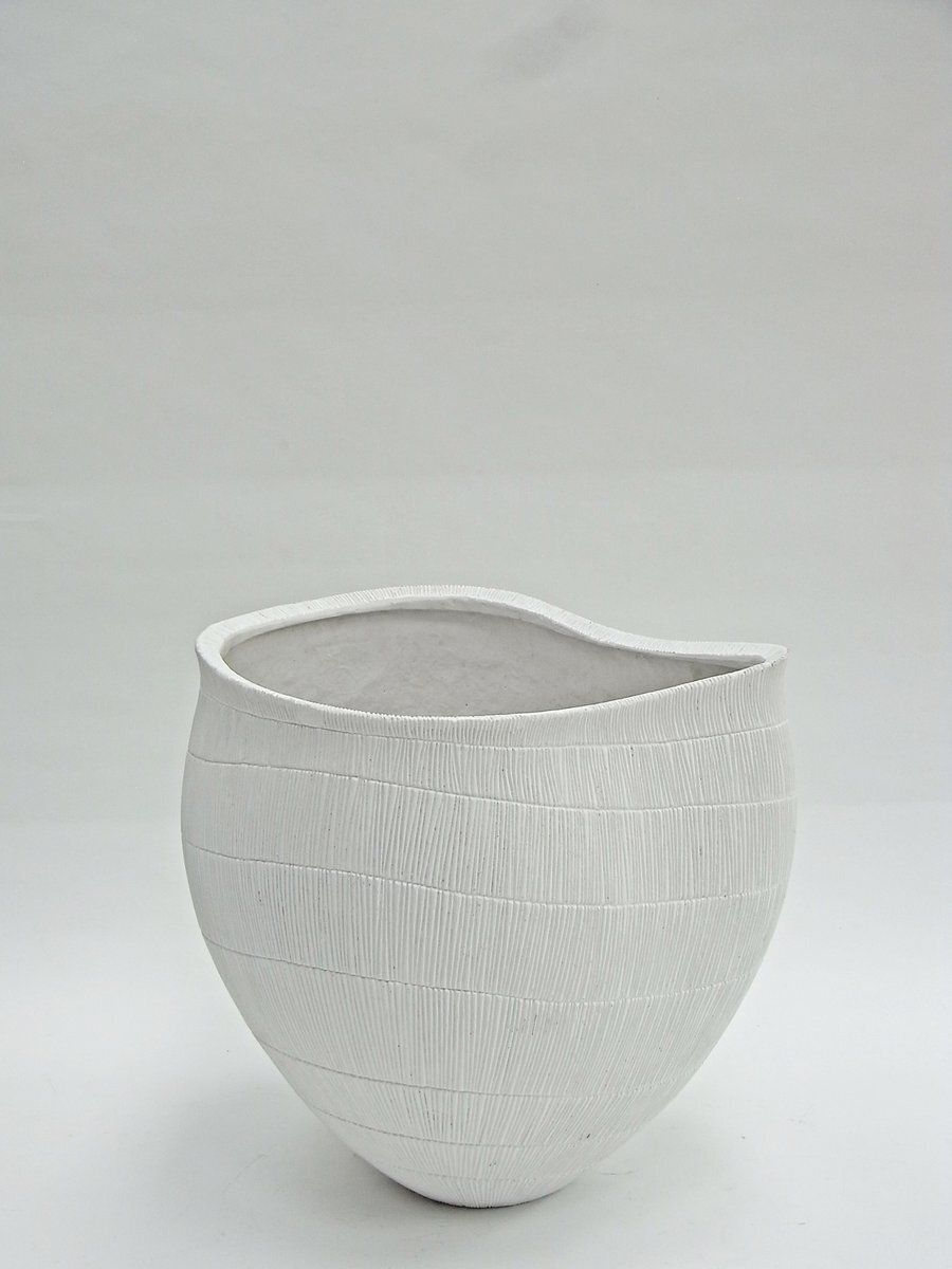 Amorphous Flower Pot Made Of White Fiberglass By Gunter Lambert, 2000s