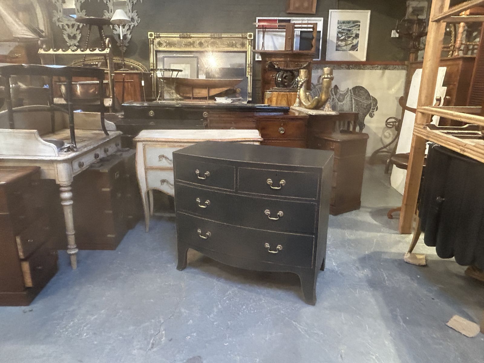 Regency Ebonised Bow Chest Of Drawers photo vinterior