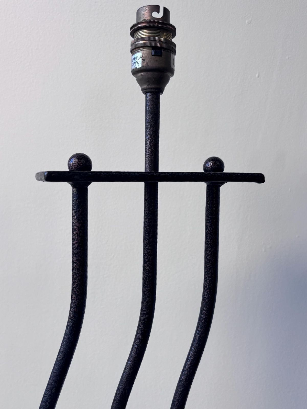 Vintage Postmodern Wave Table Lamp | Sculptural Wrought Iron Wiggle Lamp | Memphis Style Hammered Metal Lighting photo Lighting