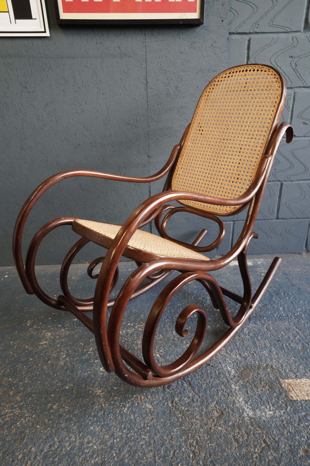 Vintage "P.I. Dinette" Bentwood Rocking Chair – Thonet Style (C.1970s)