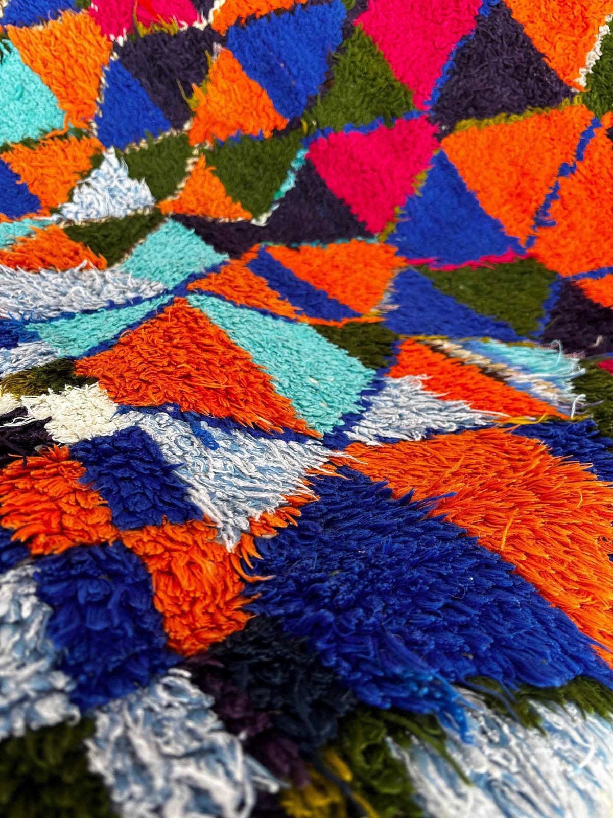 Moroccan Azilal Rug 110x150 Cm – Graphic Berber Rug In Wool And Cotton – Colorful Handmade photo vinterior