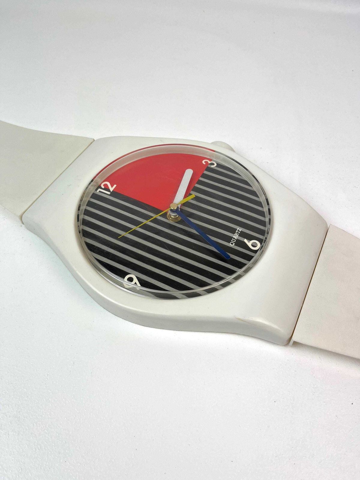 Rare Postmodern 80s White Colorful Dial Xl Memphis Age Wall Clock In Wrist Watch Shape photo Home Decor