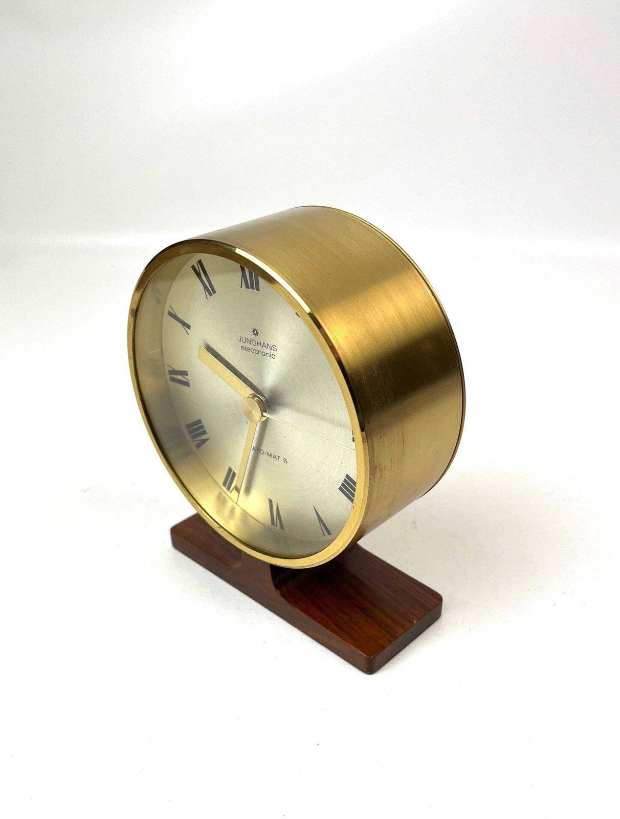Rare Mid Century Teak Foot Round Brass Desk Clock By Junghans Ato Mat photo 416.0