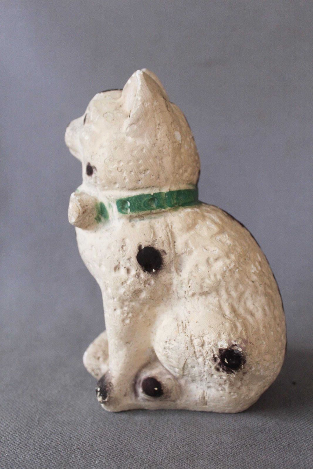 photo furniture Antique Circa 1900s French Chalkware Plaster Piggy Bank To Break, Money Box, Sitting Cat With Bow, Collectable, Off White