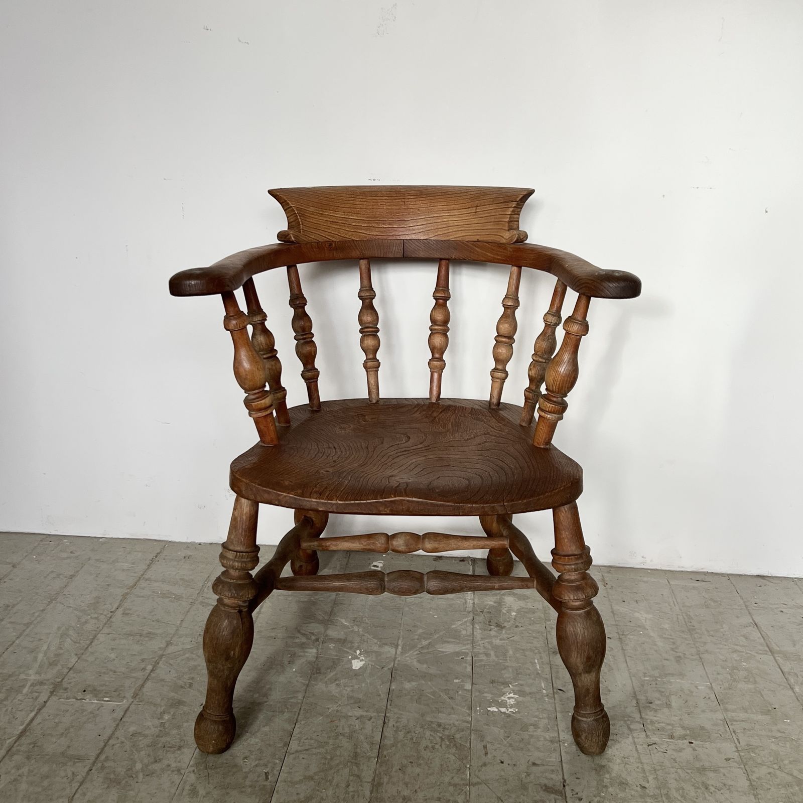 Solid Wood Spindle Back Captain’s Chair