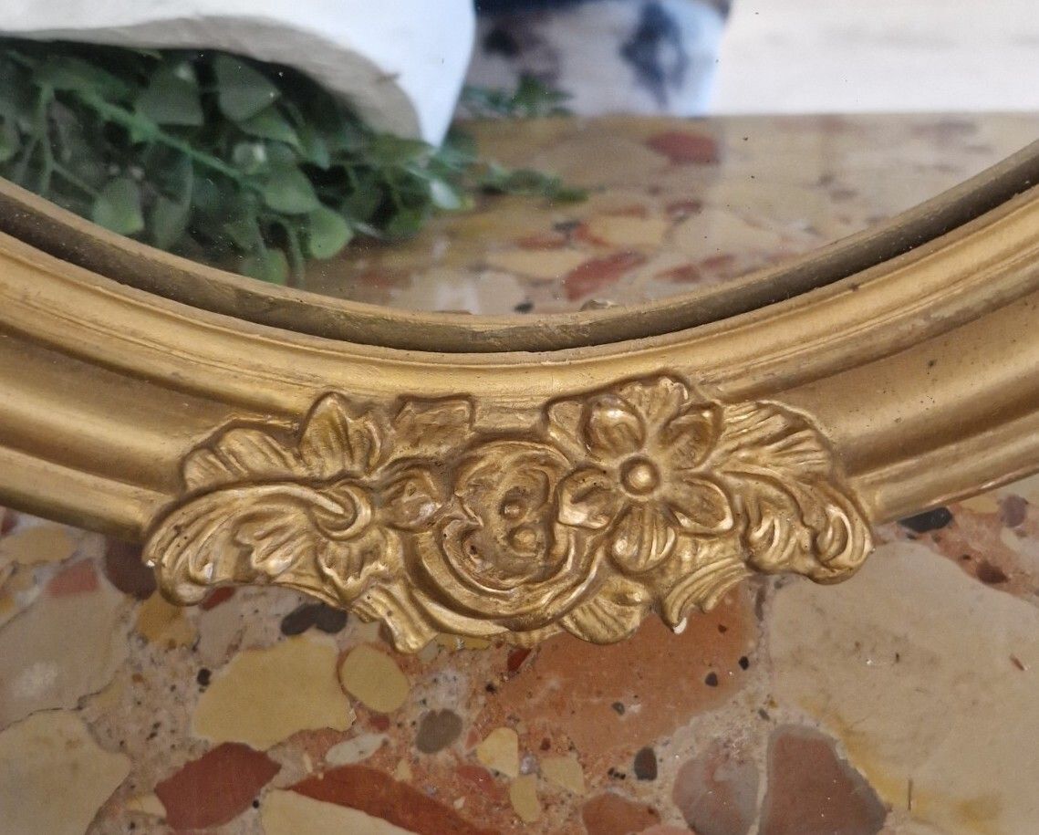 photo vintage 19th Century French Oval Mirror Louis XVI Style
